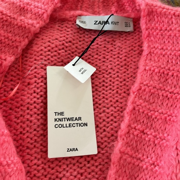 Oversized Zara Sweater - Picture 3 of 3